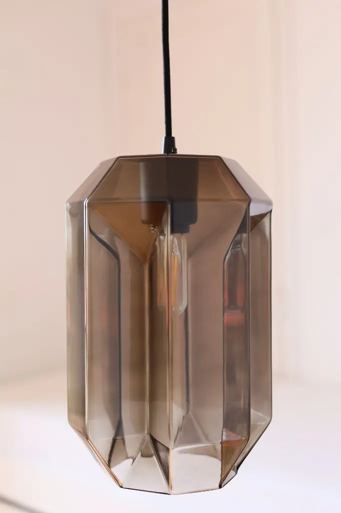PHAROS Bronze Zoom Off.webp